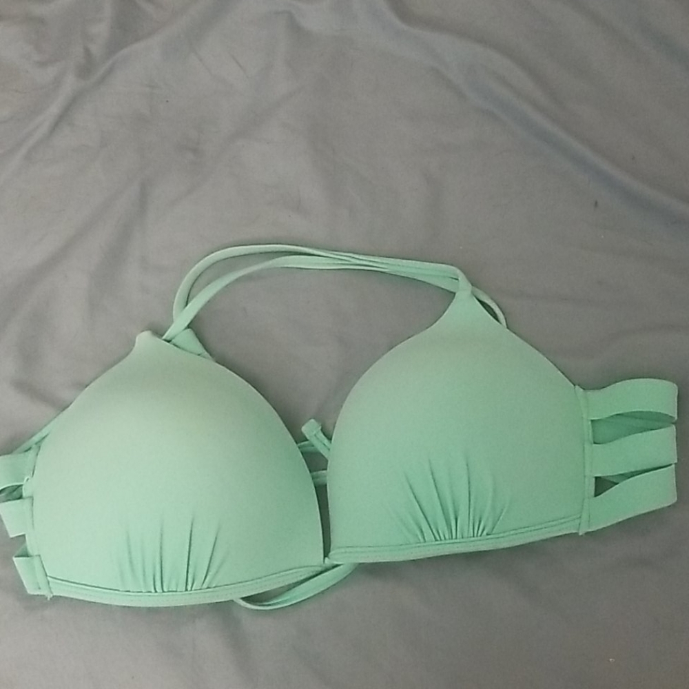 Bikini top